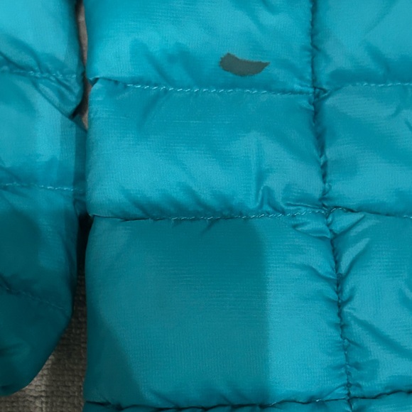 L.L. Bean Kids Teal Puffer Jacket - Picture 8 of 9